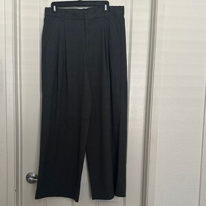 Banana Republic Black Pleated Dress Pants